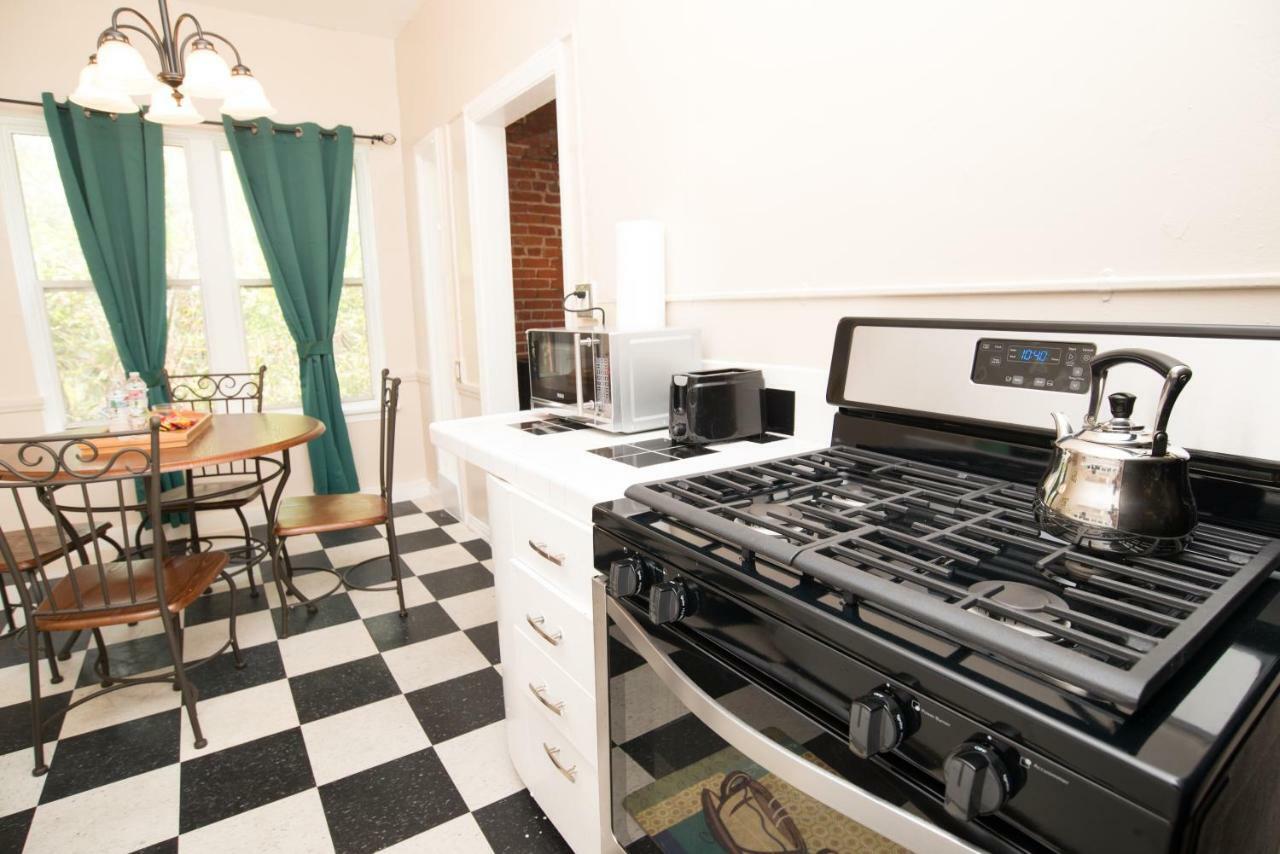 The Canterbury Suites Λος Άντζελες Εξωτερικό φωτογραφία