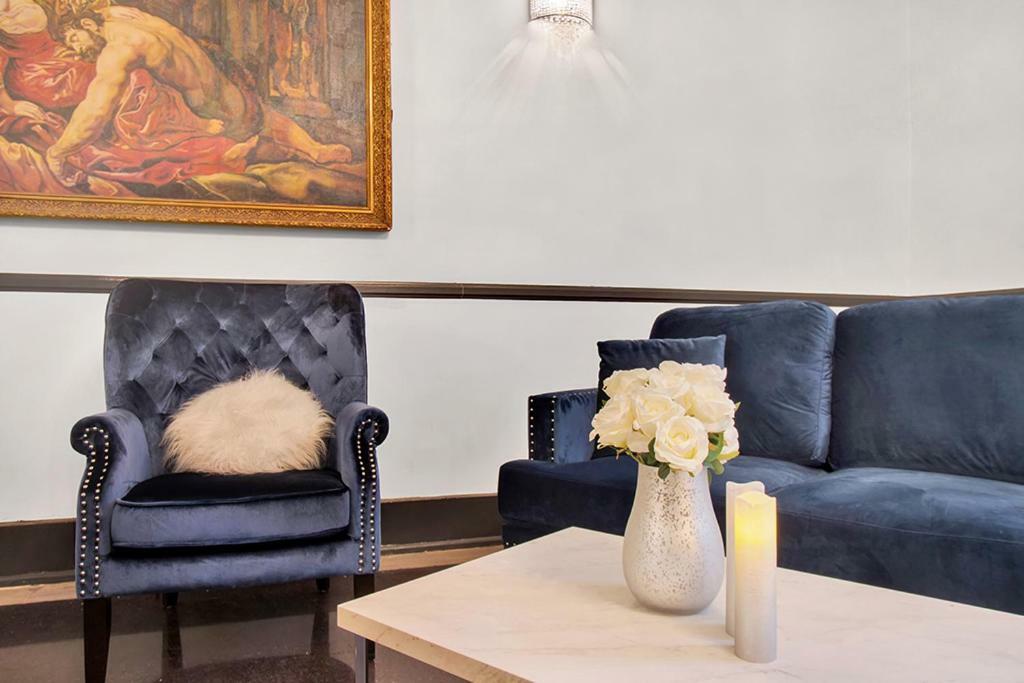 The Canterbury Suites Λος Άντζελες Εξωτερικό φωτογραφία